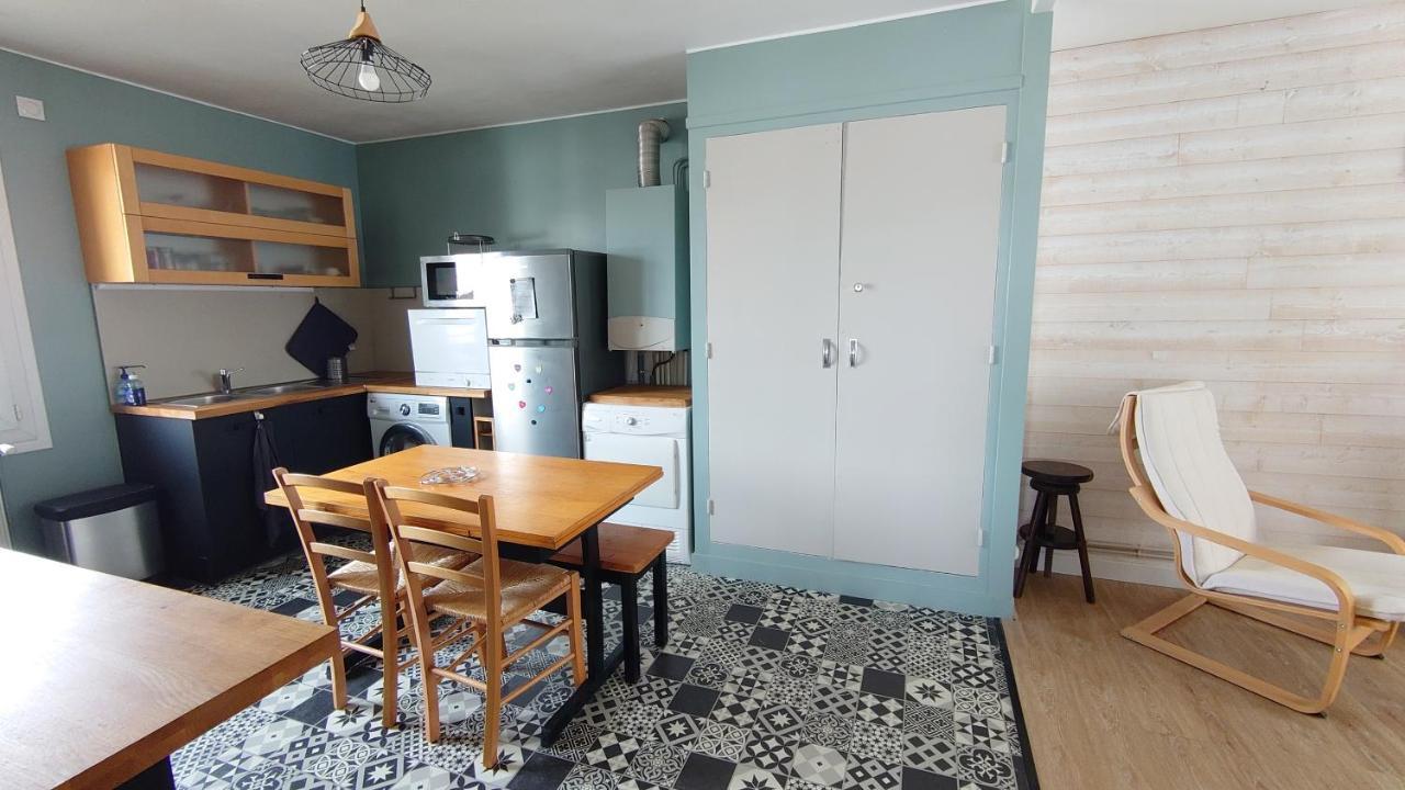 Le Jade Apartment Сен-Назар Екстериор снимка